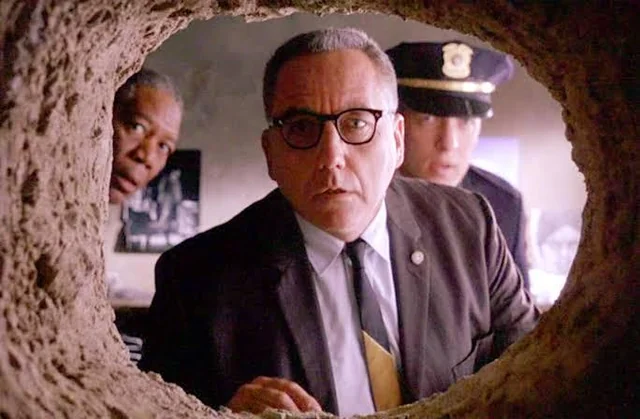 in-the-shawshank-redemption-1994-andys-tunnel-is-supposed-v0-g62e9y80nlje1