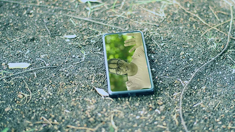 atrapada en el celular leidi2